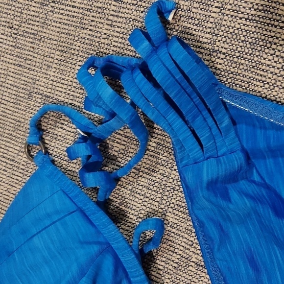 Hurley 2pc Bottom L Top M - Picture 3 of 7